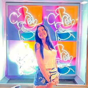 Meet your Posher, Kayla